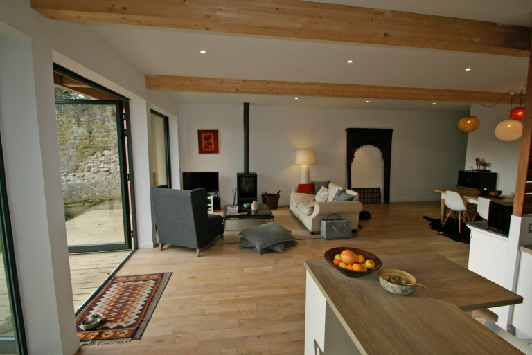 Contemporary Log House Merer 30